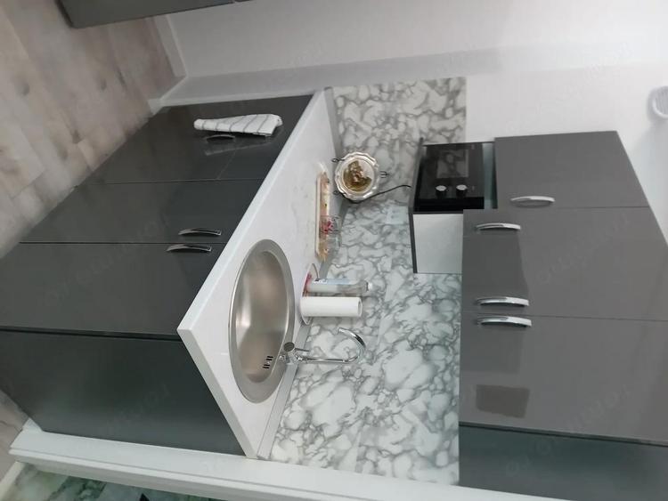 Proprietar vand apartament - 3