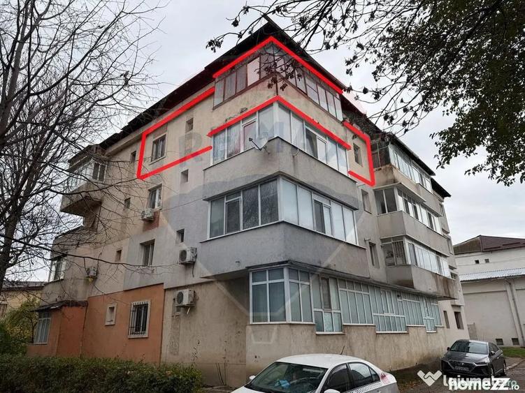 Apartament cu 4 camere decomandat în Brăilei