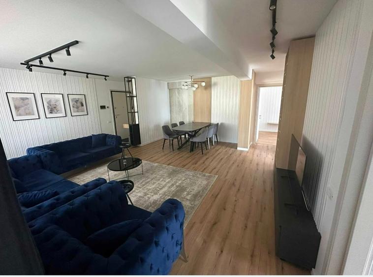 Apartament cu 4 camere decomandat, mobilat în Pipera