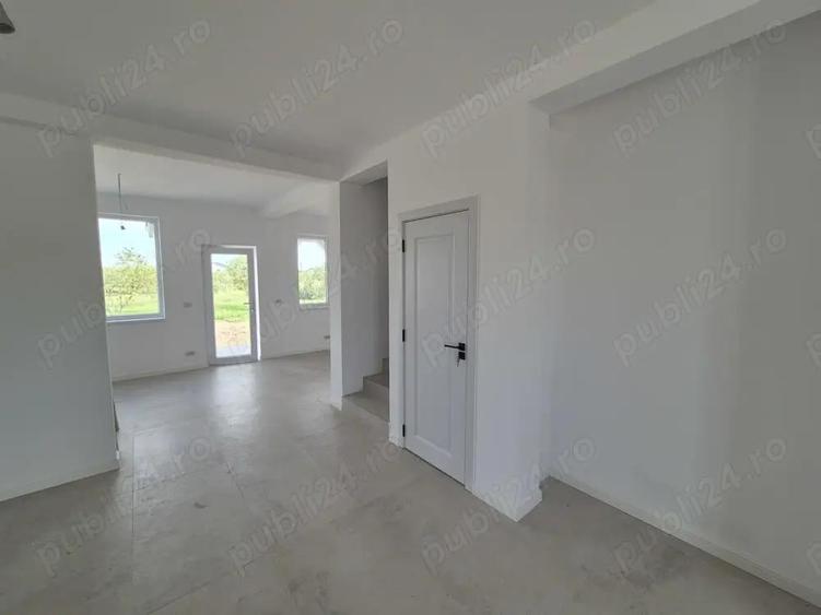 Casa finisata in Vladimirescu 154 mp teren 343 mp, vedere spre padure - 10