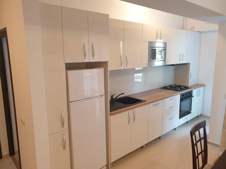 Inchiriez apartament 2 camere Unirii - 3