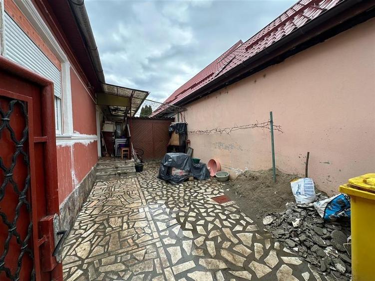 Casa individuala cu  3 camere si 360 mp teren zona Aviatiei - 22