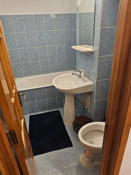 Garsoniera de inchiriat in capat 1 - 4