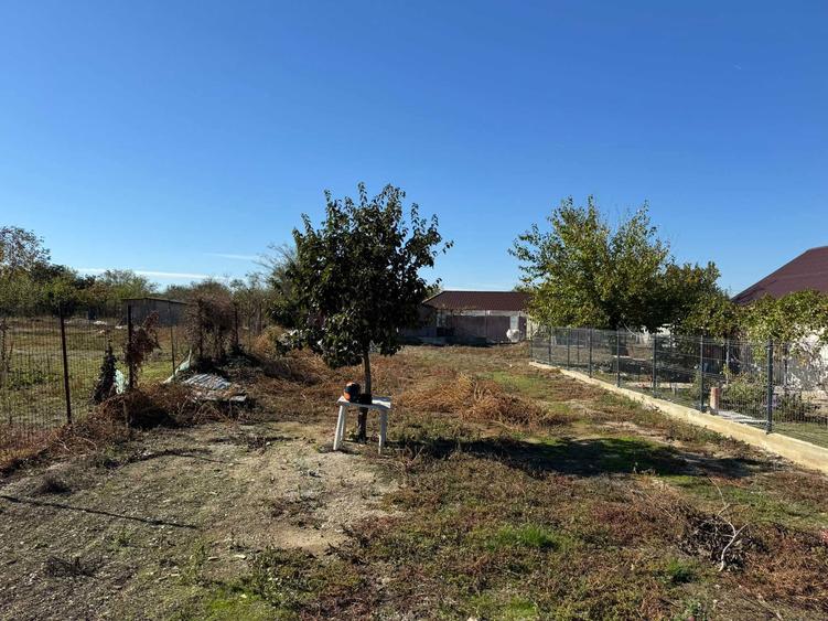 Teren 800 mp constructii utilitati complete, aproape de Bucuresti - 2