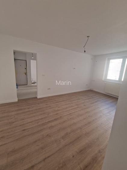 Apartament cu 3 camere semidecomandat în Nicolae Grigorescu