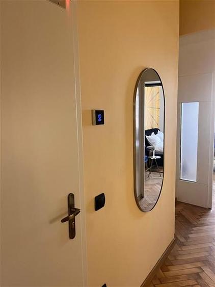 Eleganta si farmec in Centrul Istoric, Brasov - 9