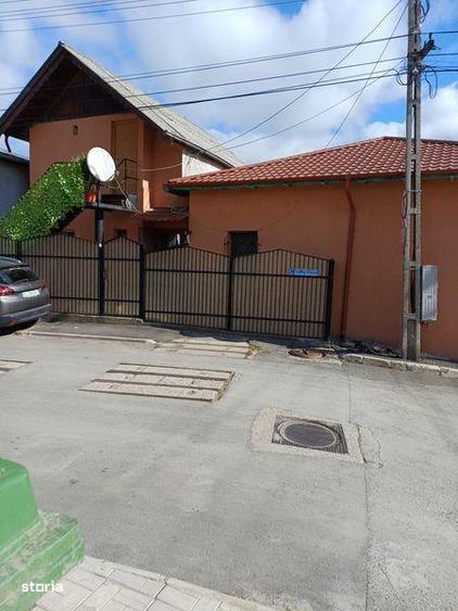 Casa de vanzare str Trandafirilor - 1