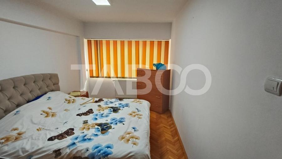 Apartament cu 3 camere garaj si pivnita de vanzare in Sebes - 8