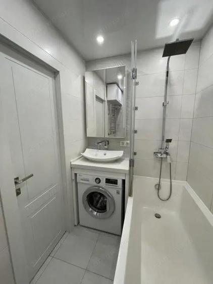 Inchiriere apartament 2 camere in zona Sebastian - 1