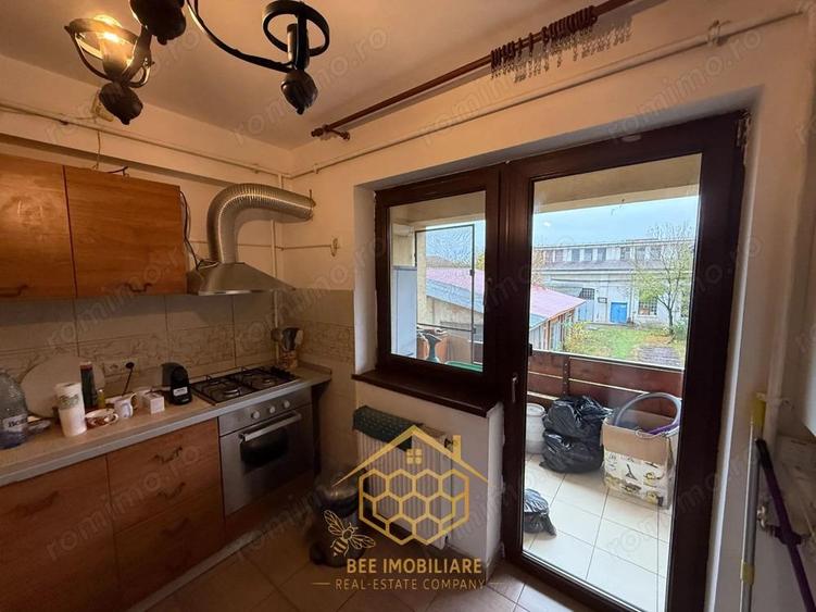 Apartament spatios 3 camere la 10 minute de centru cu loc de parcare - 3