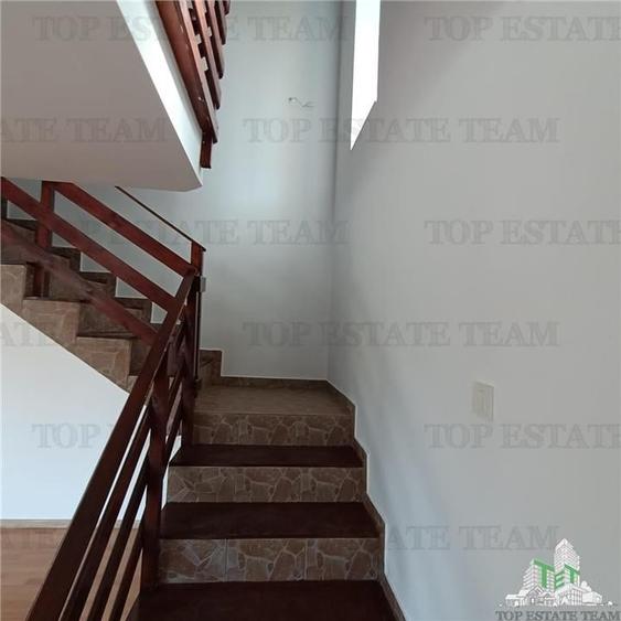 Casa individuala de vanzare  / potrivita si pentru business in zona parcului din - 4