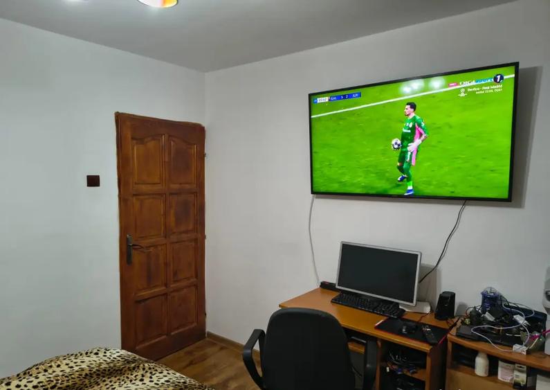 Apartament 3 camere decomandat et.1 Aparatorii Patriei - metrou - 5