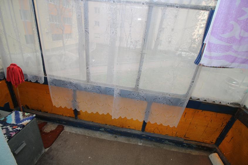 3 camere decomandat, Câmpia Libertății, str. Gruiul Argeșului - 13