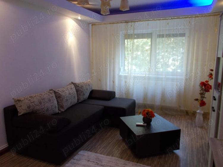 Inchiriere 2 cam. cf..1 dec., et.1 din 4, sup.49.mp. mobilat si utilat, Bld. Dorobantilor-Scolilor . - 1