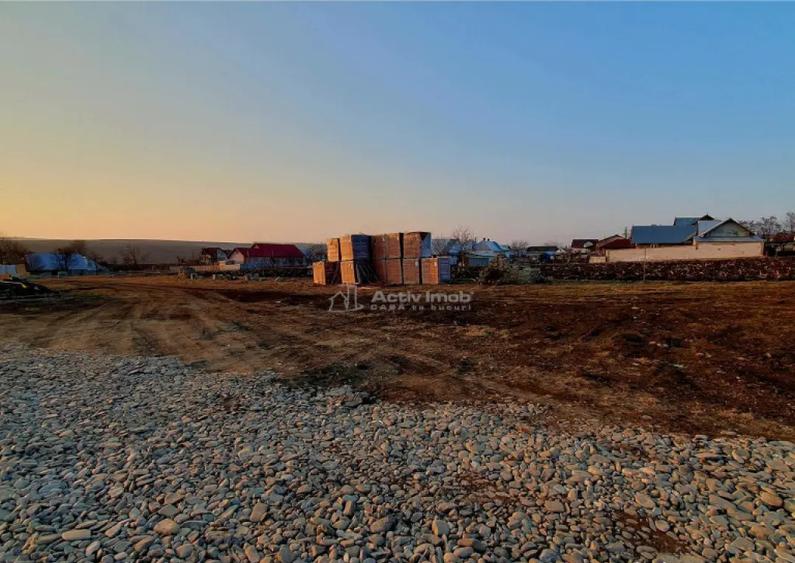 Teren intravilan - 895 mp - Moara Nica - 3