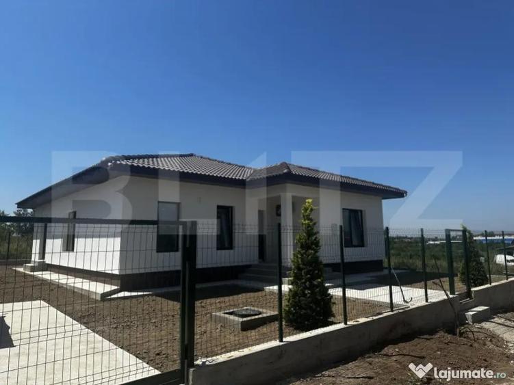 Casa plan parter, zona Narciselor 2 - 7