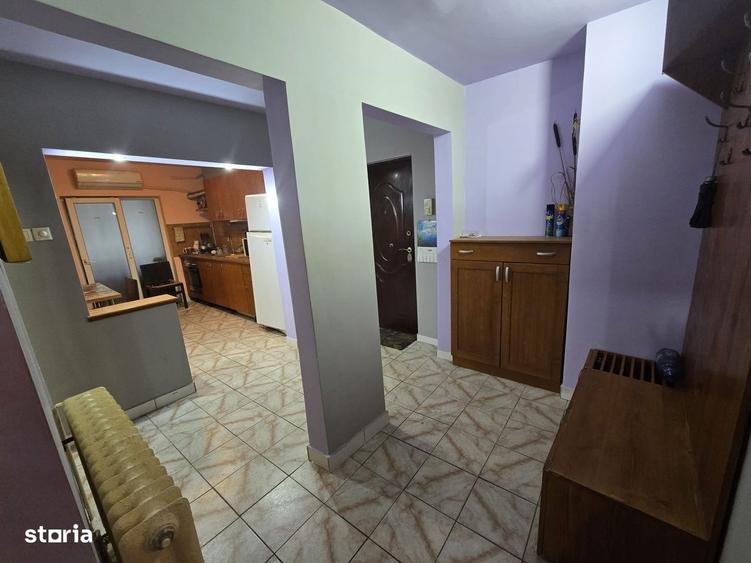 Resita, apartament 3 camere, decomandat, 86 mp, Lunca , zona Politie - 7
