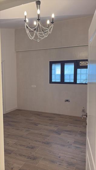 O Bijuterie de Marmură și Lumină: 138mp de Eleganță Pură & Terasă Monumentală - 3