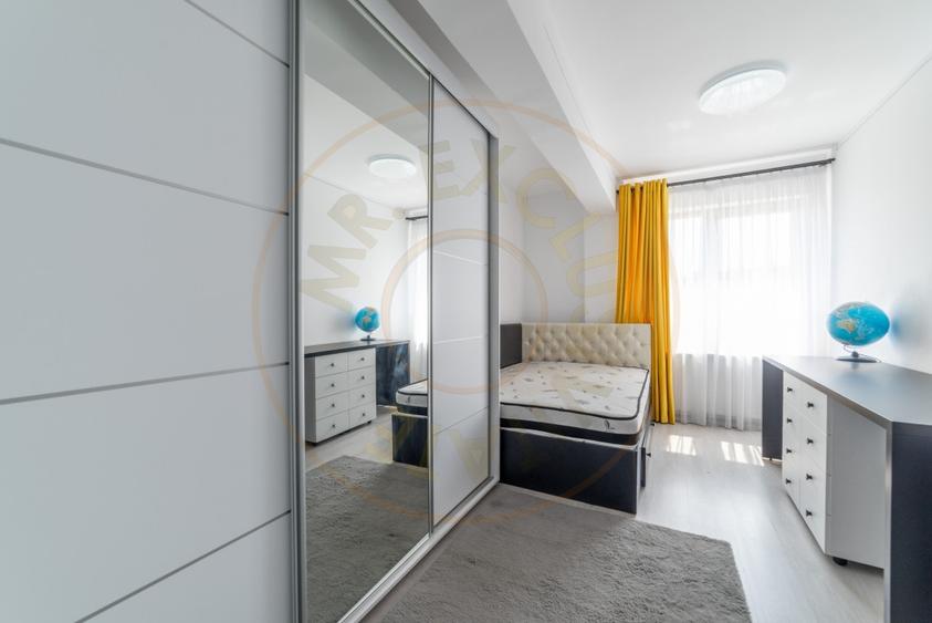 Inchiriere - Apartament 3 camere bloc nou + loc de parcare. Comision 0% - 4