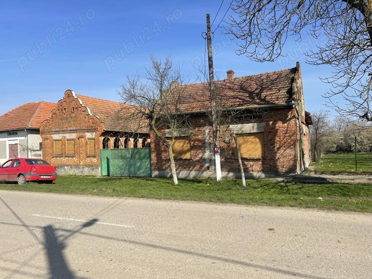 Vand casa in sat Paniova , com Ghizela, jud Timis - 2