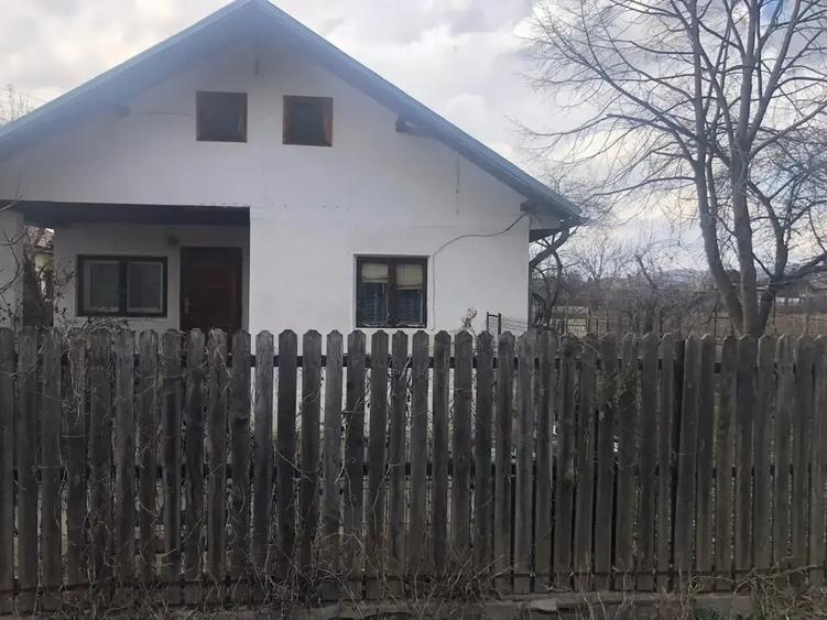 Casa  cu imbunatatiri, curte + livada Drajna de Jos / Prahova! - 2