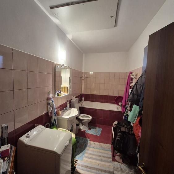 Casa din caramida in Port comuna Marca. - 6