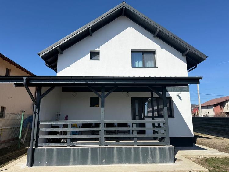 Vilă nouă 155 mp cu terasă acoperită și curte 448 mp Bănești Prahova - 33