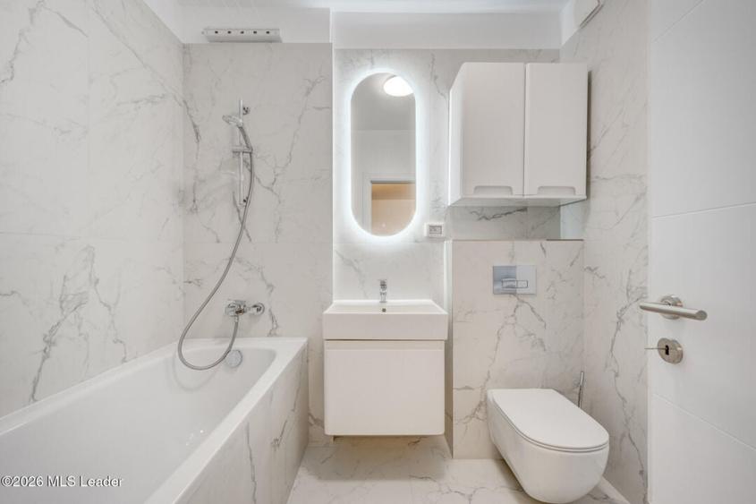 Apartament 2 camere cu vedere la lac in GranVia LakeView - 8