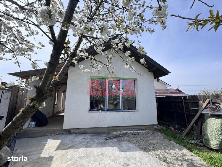 NOU! Casa parter, S=40 mp,teren 378 mp, Clocociov! - 1