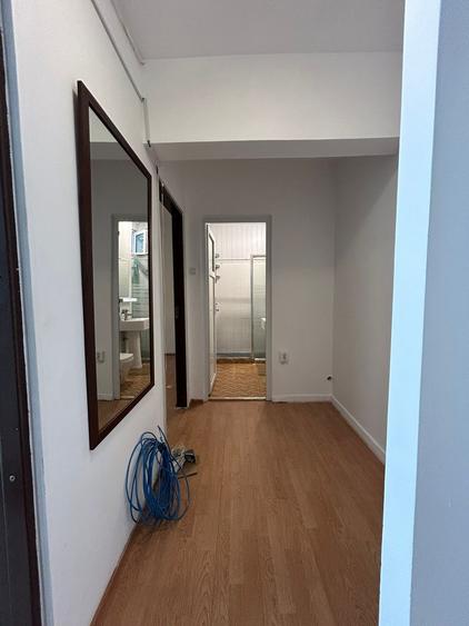 Titan 3 Camere Bloc Tip H  Caramida Reabilitat5 Min Metrou Titan 2 Min IOR 2 Bai - 6