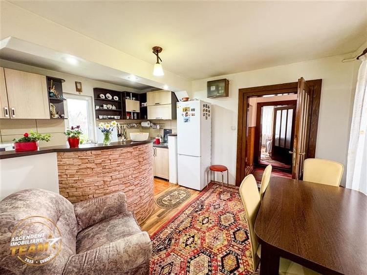 Ansamblu:doua case+anexe+domeniu de 10.101mp, Intorsura Buzaului,Covasna: FILM& - 26