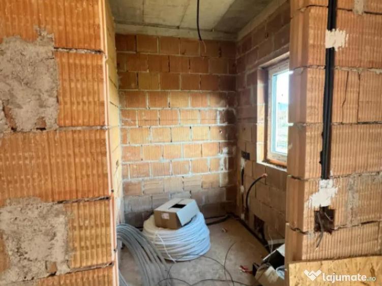 Casa individuala la ro?u 118 mp utili, teren 420 mp, - 9