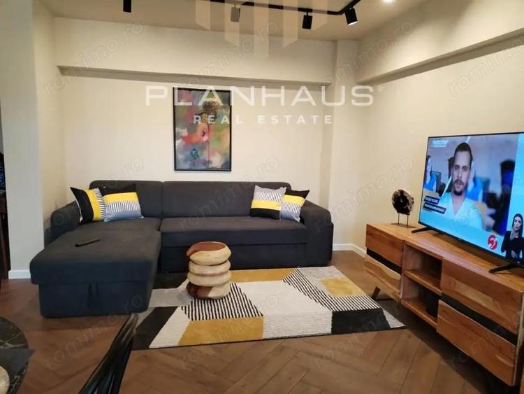 Vanzare apartament 2 camere ,B-dul Traian zona Pizza Plus - 13