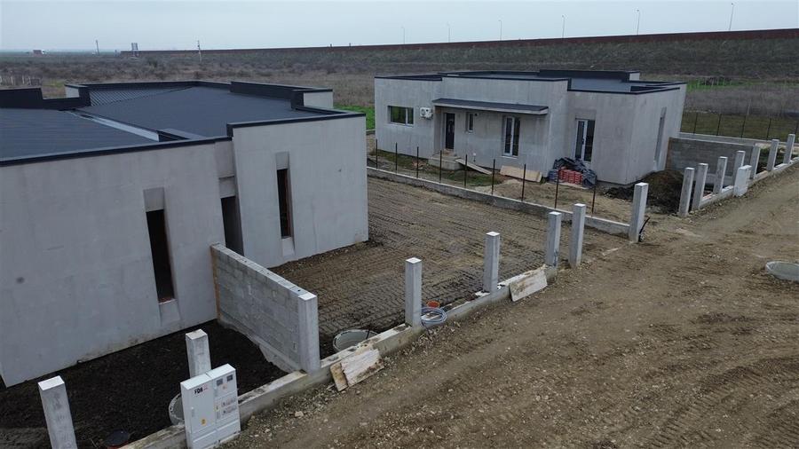 Casa individuala de vanzare - Cobalt Residence - Pret 89.900 E  + tva - 30