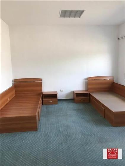 Hala renovata, cu acces rapid la autostrada - 8