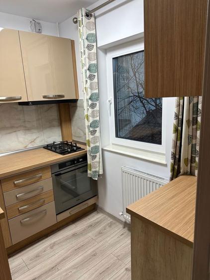 Garsoniera de inchiriat central Republici - 6