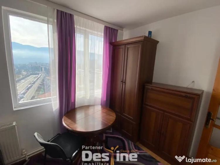 Apartament 4 camere 65mp central cu parcare 80.000 - 2