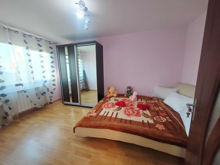 Ap.2 cam. Podu Ros/Cantemir, et.1, centrala termica, mobilat si utilat! - 13