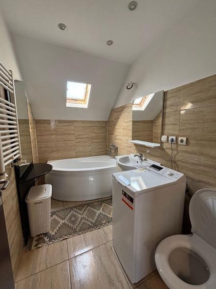 Inchiriez apartament 3 camere - 5