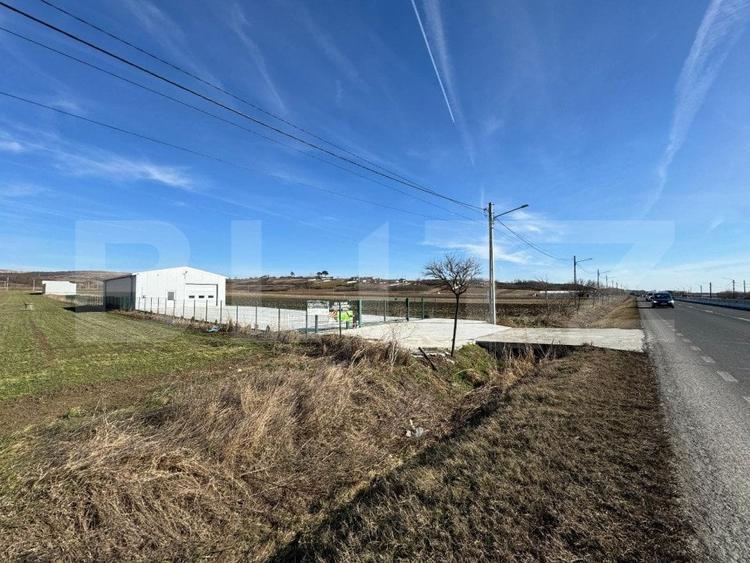 Hala 194 mp utili, platforma betonata 400 mp si teren total de 1.500 mp, Racari - 13