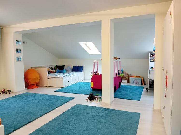 De vanzare vila individuala 6 camere mobilata si utilata Corbeanca - 17