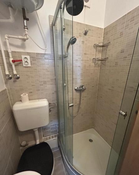 Camera de camin cu baie si bucatarie, etaj 1, Florilor - Albastrelelor - 5