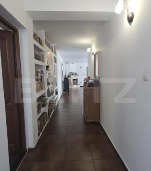 Cladire multifunc?ionala P+1+M, zona Calea Severinului/Ma - 5