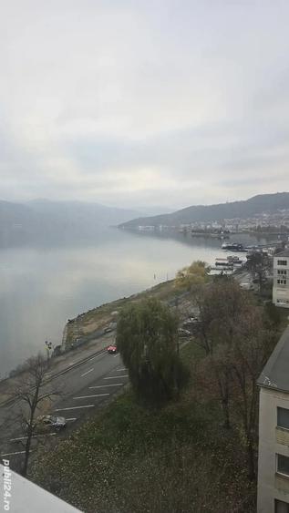 Inchiriez apartament decomandat 2 camere centru Or?ova - 4