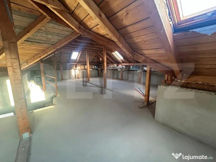 Casă cu 7 camere cu Teren 600 Mp în Micro 6