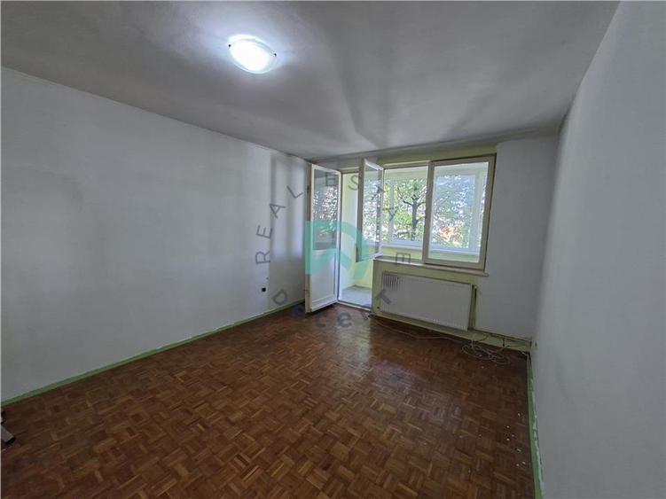 Apartament cu 2 camere circular în Vlahuță