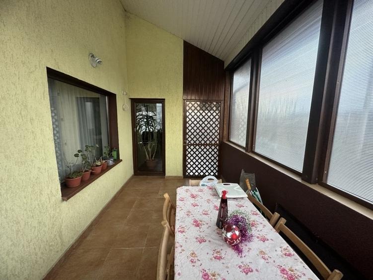 Vila P+1, langa padure, suprafata 200mp, teren 500mp, toate facilitatile - 9