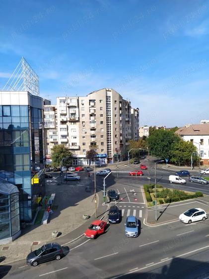 Apartament spatios central Arad - 2
