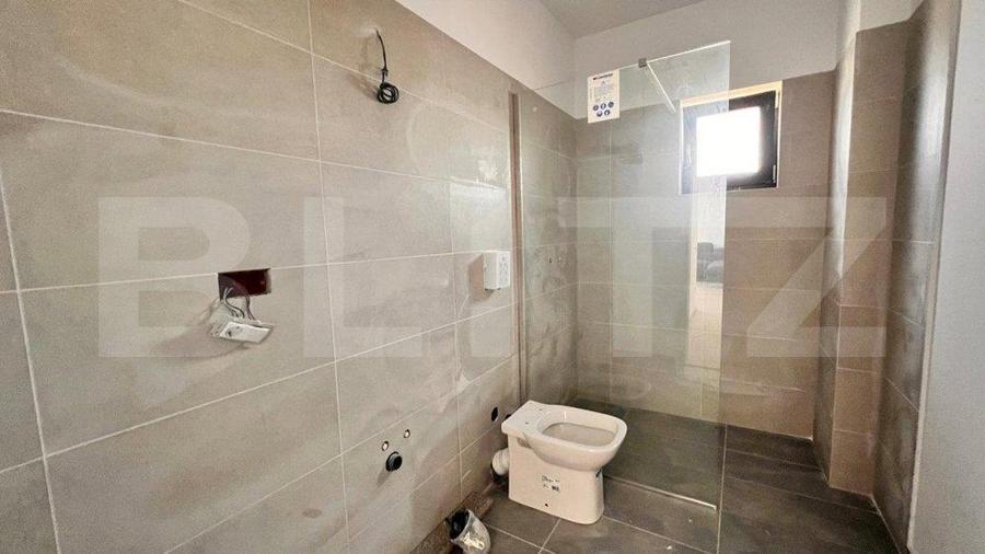 Apartament de 2 camere, 60 mp, cu loc de parcare, zona centrala, km 0 - 7