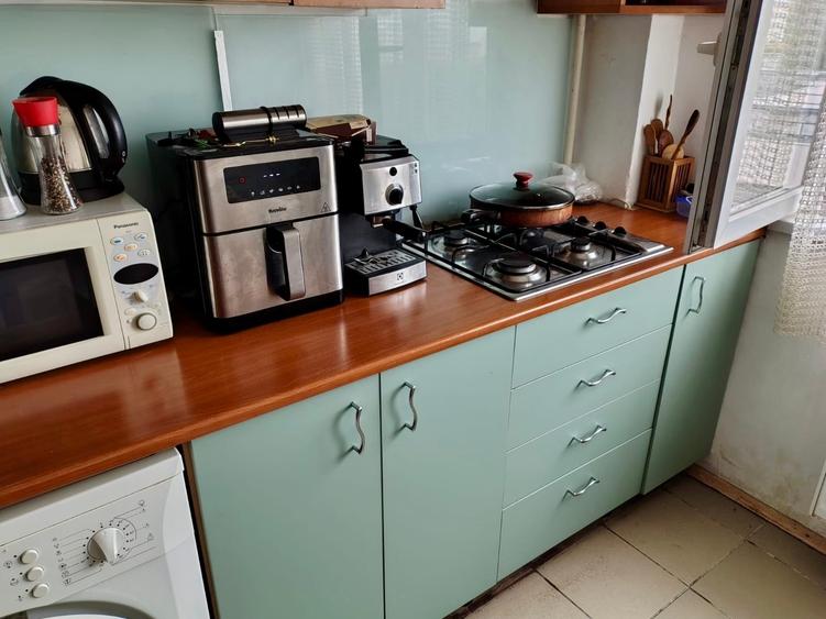 Vanzare apartament 4 camere Militari Uverturii - 9